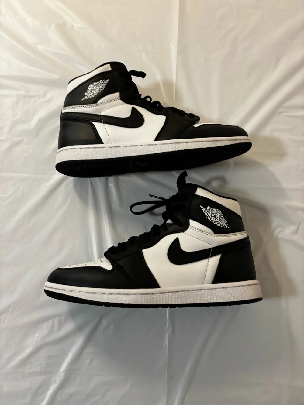 Jordan High Top Sneakers - Black/White
